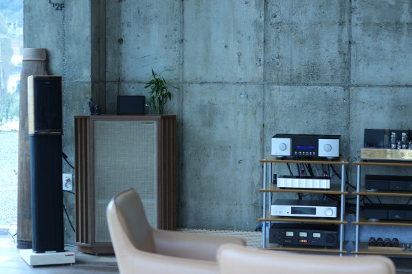 ceb8d5f0b5995c2eba49c33d7f9d4ed3_1538792